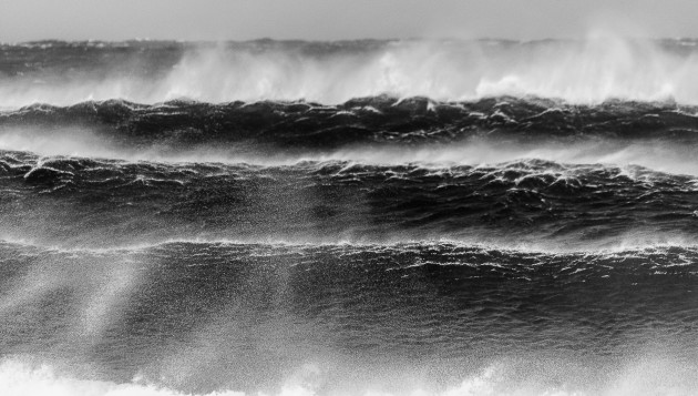 Kirra Line Up - Cyclone Oma